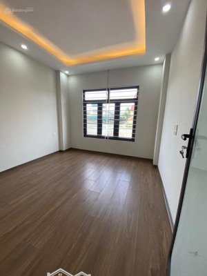 cho thuê nhà riêng vũ trọng phụng - nhân chính: dt 50m² x 5t, ngõ ô tô tránh, cách mp 30m. giá 19tr