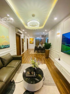 rẻ nhất goldmark, căn 2pn2vs giá chỉ nhỉnh 6tỷ có ra lộc ban công đn, view thành phố. lh 