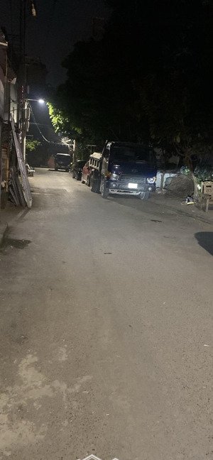 hiếm, nhà đẹp ngõ nông ngay trung tâm việt hưng sẵn sàng đón tết