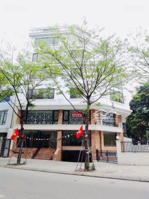 bán nhà phân lô lô góc thái hà đống đa-70m2x7t thang máy-khu vực trung tâm-sổ đẹp chính chủ hiếm!!