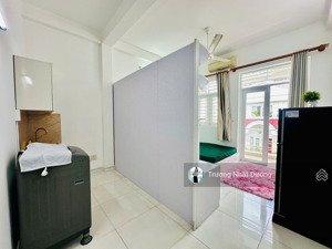 căn hộ dịch vụ cao cấp, giá tốt - full nội thất, ban công riêng vị trí đẹp 793/58 trần xuân soạn