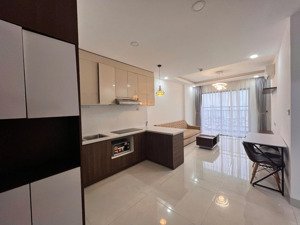 cho thuê căn hộ cc cao cấp ocen view sơn trà 1 ngủ tầng cao view phố full nội thất vào ở ngay 10tr