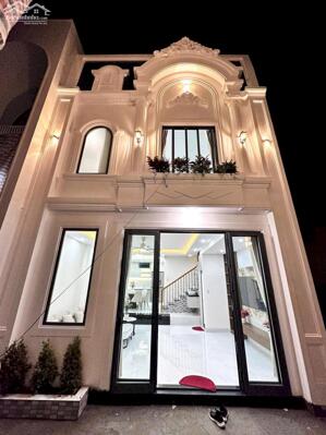 Nhà 2 tầng kiệt ô tô Hoàng Quốc Việt gần siêu thị AEON MALL huế