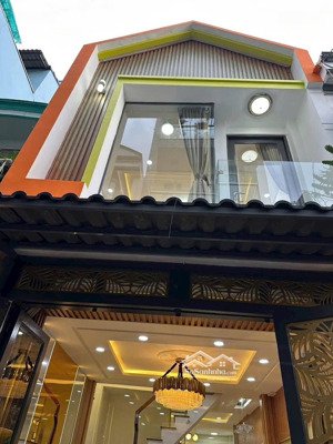 chỉ hơn 4 tỷ - đường nguyễn duy cung p12 gò vấp - dt: 3,5x10m nhà đúc 1 tấm gồm 2 phòng ngủ 2 wc