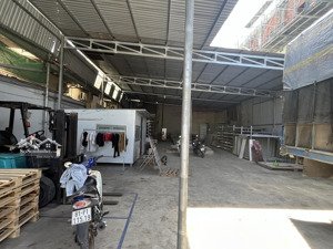 cho thuê kho xưởng 330m2 đường xe công gần khu cn tân đông hiệp b