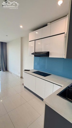 chính chủ bán căn hộ khu rainbow, căn 2pn2wc, 67m2, đã có sổ, hướng đông nam chỉ 3tỷ050