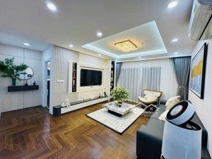 chính chủ cần bán căn hộ the park home 2n tầng trung siêu đẹp 8,5 tỷ. lh: 