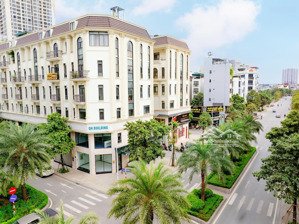 tôi cần cho thuê shophouse khu đô thị him lam vạn phúc hà đông mặt đường lê văn lương kéo dài .