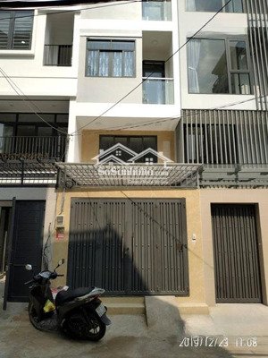 cho nữ thuê phòng trọ q.bình thạnh, 25m2 mới đẹp, ban công, cửa sổ, hẻm 7m. giá rẻ nhất khu này