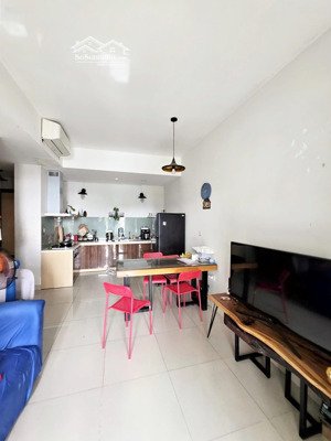 cần bán căn góc tầng trung thiết kế 2pn/2wc botanica premier - novaland sân bay