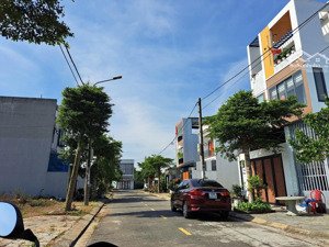 sụp hầm lô góc ngã tư siêu đẹp gần fpt, chợ điện ngọc 4,3 tỷ