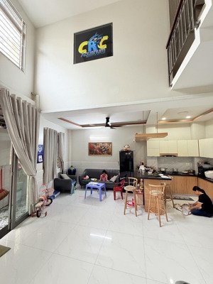 bán nhà 5 tầng hòa thạnh, tân phú chỉ việc xách vali về ở