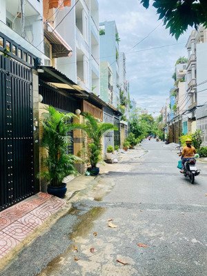 bán nhà đường nhựa 6m bờ bao tân thắng (4m x 15m) nhà 2 lầu sân thượng