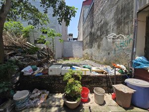 hàng tuyển phân lô .oto chạy vòng quanh đại học mỏ địa chất 43m giá hơn 8tỷ