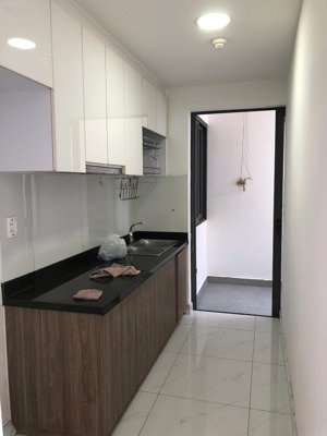 cam kết hình thật, giá thật, 2pn, 2wc nhà trống, hướng mát tại saigon avenue, lh: 