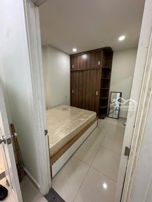 cần cho thuê căn hộ topaz elite q8 dt 60m2, 2phòng ngủ, 2wc, nhà thoáng mát full nội thất