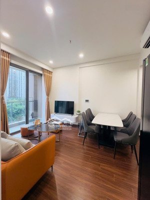 giá rẻ ! e bán căn 3n2vs masteri toà h1. view công viên ánh sáng - giá 6tỷ570 . lh : 