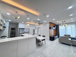 giá thật! đầu tư nhanh căn hộ midtown view sông, 121m2, có sổ hồng, có ô xe, full nội thất.