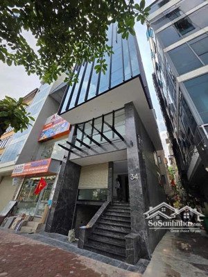 tòa nhà văn phòng 8 tầng mặt phố cầu giấy, đường 6 làn xe. 70m2. giá 34 tỉ