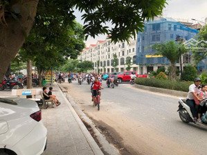 bán nhanh 2 căn lk3, lk5 trục chính hinode royal park, đg 33m, dt 90m giá 20,5 tỷ. lh 