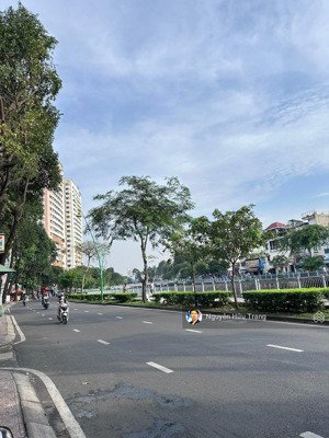 góc 2mt 57m2 - chỉ 7 tỷ 68 - ngay hoàng sa, q3 - ngang khủng 6.8m nở hậu - dòng tiền 17tr/th