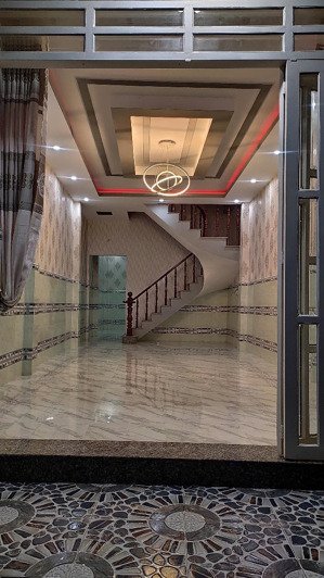 bán nhà riêng 60m2, 2pn, 2wc, 2,4 tỷ tại lê thị hồng gấm, p. 6, mỹ tho, tiền giang