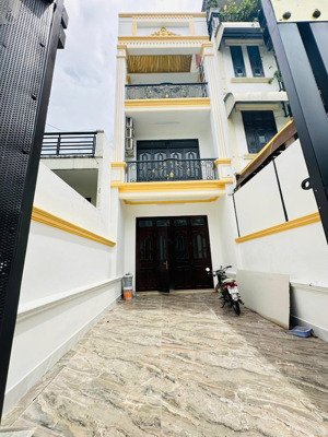 nhà đẹp ở liền ngay đỗ xuân hợp - đương đình hội, phước long b, quận 9