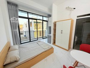 cho thuê chdv 40m2 full nội thất ban công ở đường nguyễn xí q. bình thạnh