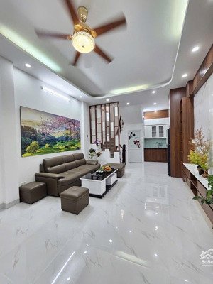vip đội cấn, gần ô tô, ngõ thông thoáng, dân xây chắc chắn, chủ tặng nt, ở ngay đón tết, 46m*5t