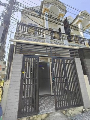 nhà chính chủ sổ riêng hóc môn bán gấp giá dưới 1tỷ