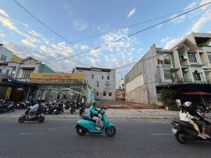 chính chủ gửi bán 2 lô liền kề kỳ đồng đường 7.5m lề 6m dt 90m2