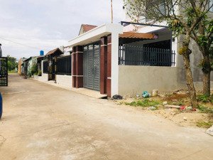 chính chủ bán đất thổ cư đẹp nhất tây hòa 5,sát trường huỳnh thúc kháng giá rẻ lh 