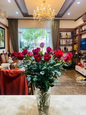 bán căn hộ chung cư 110m2 3 pn 2 vs xuân la tây hồ 9.7 tỷ