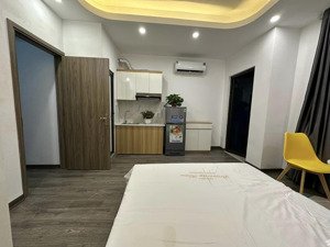 ccmn gần công viên cầu giấy, 45m2 6 tầng mới, 11 tỷ 4 - giá tốt nhất khu