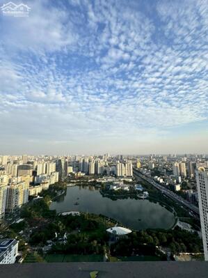 Bán nhanh căn hộ 3PN tại Vinhomes D''capitale view hồ tòa C6