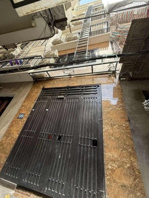 bán toà nhà căn hộ dịch vụ, nguyễn khánh toàn 60m2, 7 tầng thang máy, 12 phòng full nội thất