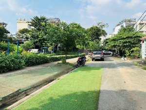 rẻ nhất khu vực. 246m2. chỉ 20,4 tỷ. khu phân lô biệt thự linh trung, thủ đức.