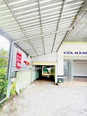 bán nhà + kho + đất gần kcn thạnh lộc, kế ubnd xã thạnh lộc diện tích: 1.345m2 có sẵn nhà kho