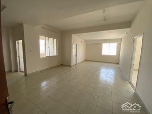bán căn hộ phú mỹ thuận, phú xuân, nhà bè. 95m2, 2pn, 2wc, tầng cao, view đẹp. giá: 2,35 tỷ