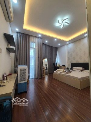 hẻm xe tải-xe hơi vào nhà -đẹp ở ngay-68m2-ngang 5m-4tầng-4pn-quang trung gv-chỉ 8tỷ2 tl