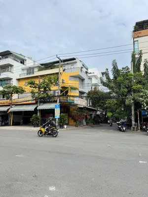 khan hiếm!! góc 2 mặt tiền ngay lâm văn bền - quận 7 - 12x20m (5 tầng) - giá bán 63 tỷ