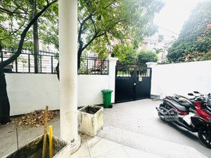 hàng hiếm tại hoàng dư khương, 50 triệu, 270m2, nhà mặt phố cho thuê