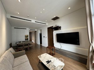 vợ chồng tôi cần bán gấp căn 2 ngủ 92m2 view sông đẹp nhất chung cư sun ancora lương yên