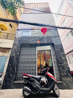 bờ kè hoàng sa mặt tiện thụt lô góc nguyễn văn nguyễn - tân định - q1 - 50m2 - 3tầng - hơn 7 tỷ tl