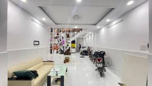 bán nhà tân bình, đường lý thường kiệt, 6l, 39pn, dòng tiền 2tỷ2 một năm