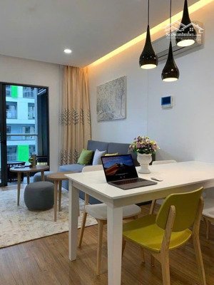 republic plaza cần bán nhiều căn hộ từ 1pn. lh em qua: 