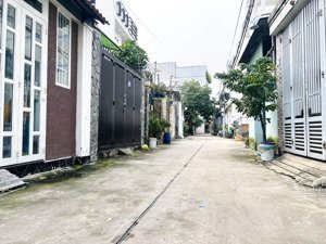 ngang 5.2m-ngay chợ cây me-thái thị giữ-nguyễn thị huê-bà điểm-hóc môn