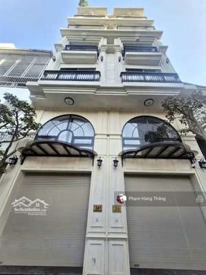 gia đình có căn nhà ở ngõ 147 tân mai. xây dựng 50m.8 tầng thang máy. mt 5m gara 7 chỗ. giá 16.8 tỷ