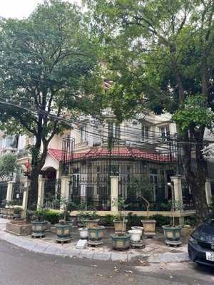 bán nhà biệt thự khu trần thái tông, cầu giấy - biệt thự lô góc siêu vip - kđt mới cầu giấy