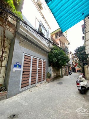 nhà gần phố lò đúc thông số vàng ô tô tải đỗ cửa 5 tầng thang máy 9 phòng